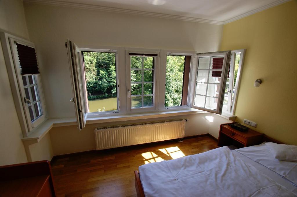 Bertricher Hof Hotel Garni Bad Bertrich Bilik gambar